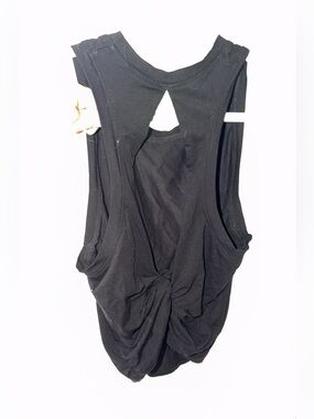 Halara black open twist back workout tank top in size small